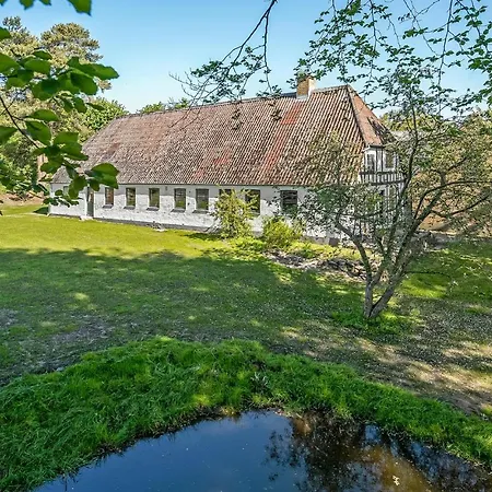 Stunning In Haarby With Kitchen Σπίτι διακοπών
